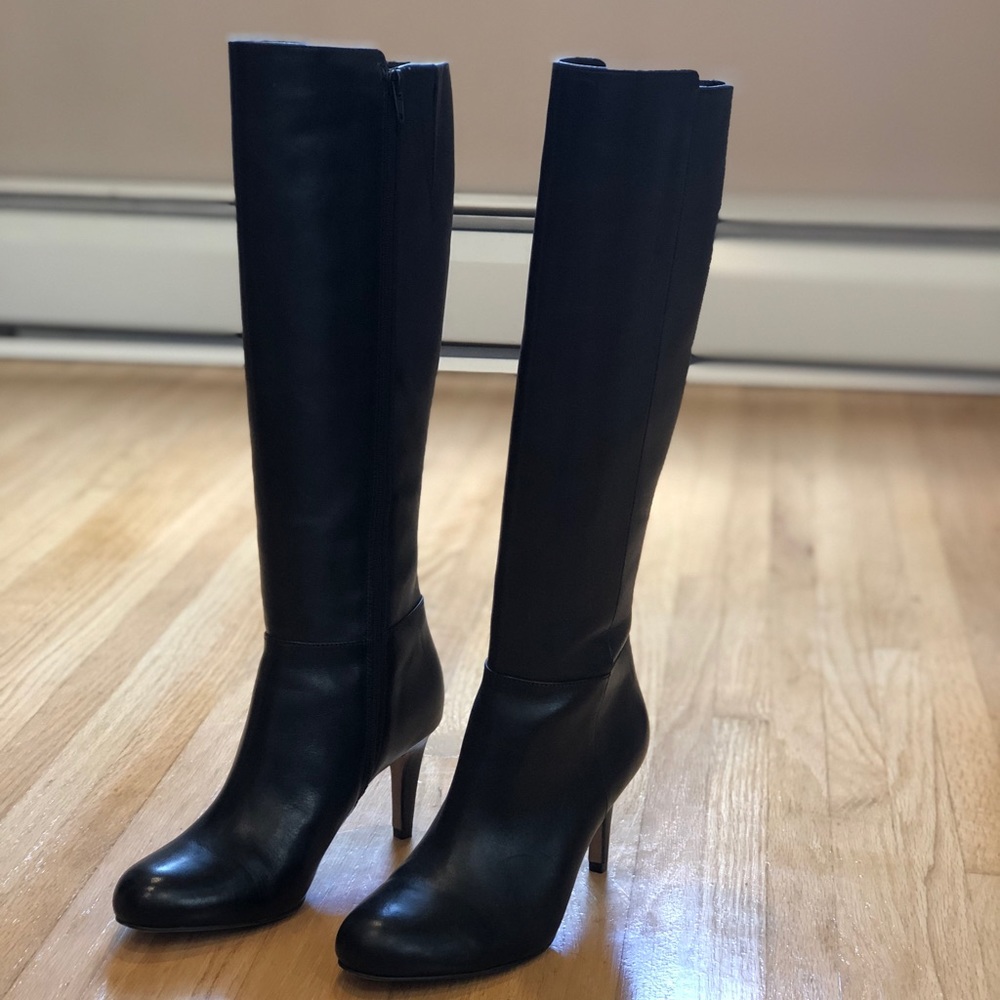 Clarks leather boots. (Style: Carlita Charm)